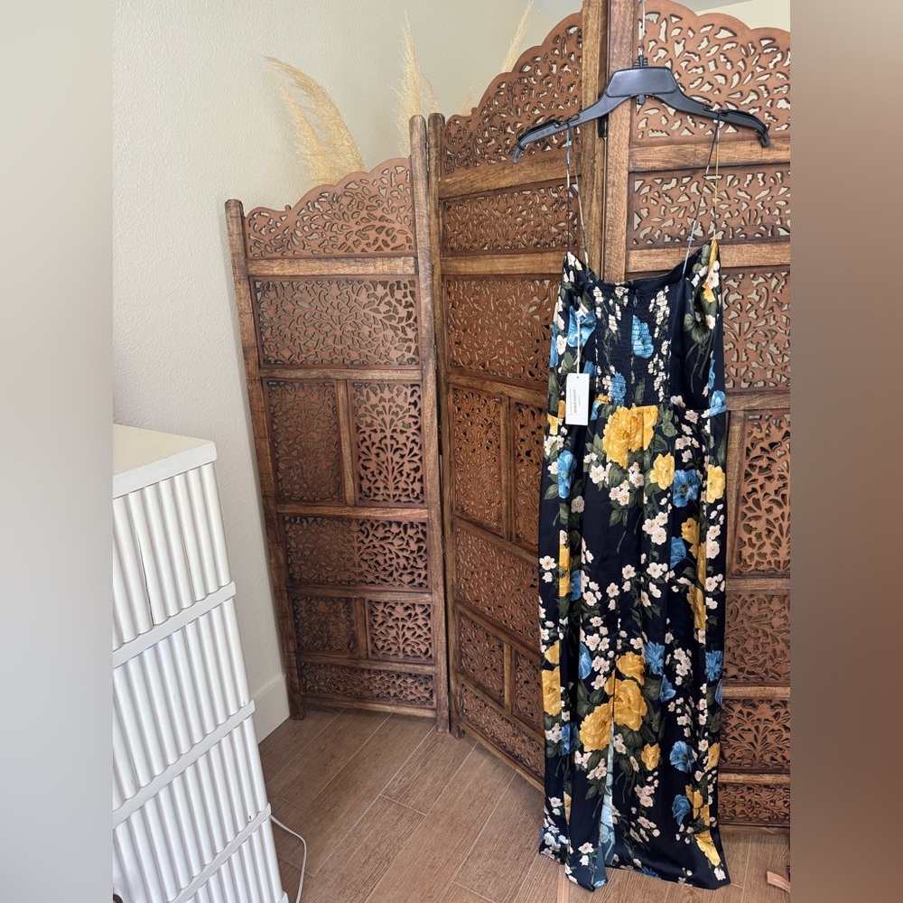 NEW NWT Reformation Frankie Silk Floral Dress in Donatella - Picture 7 of 7
